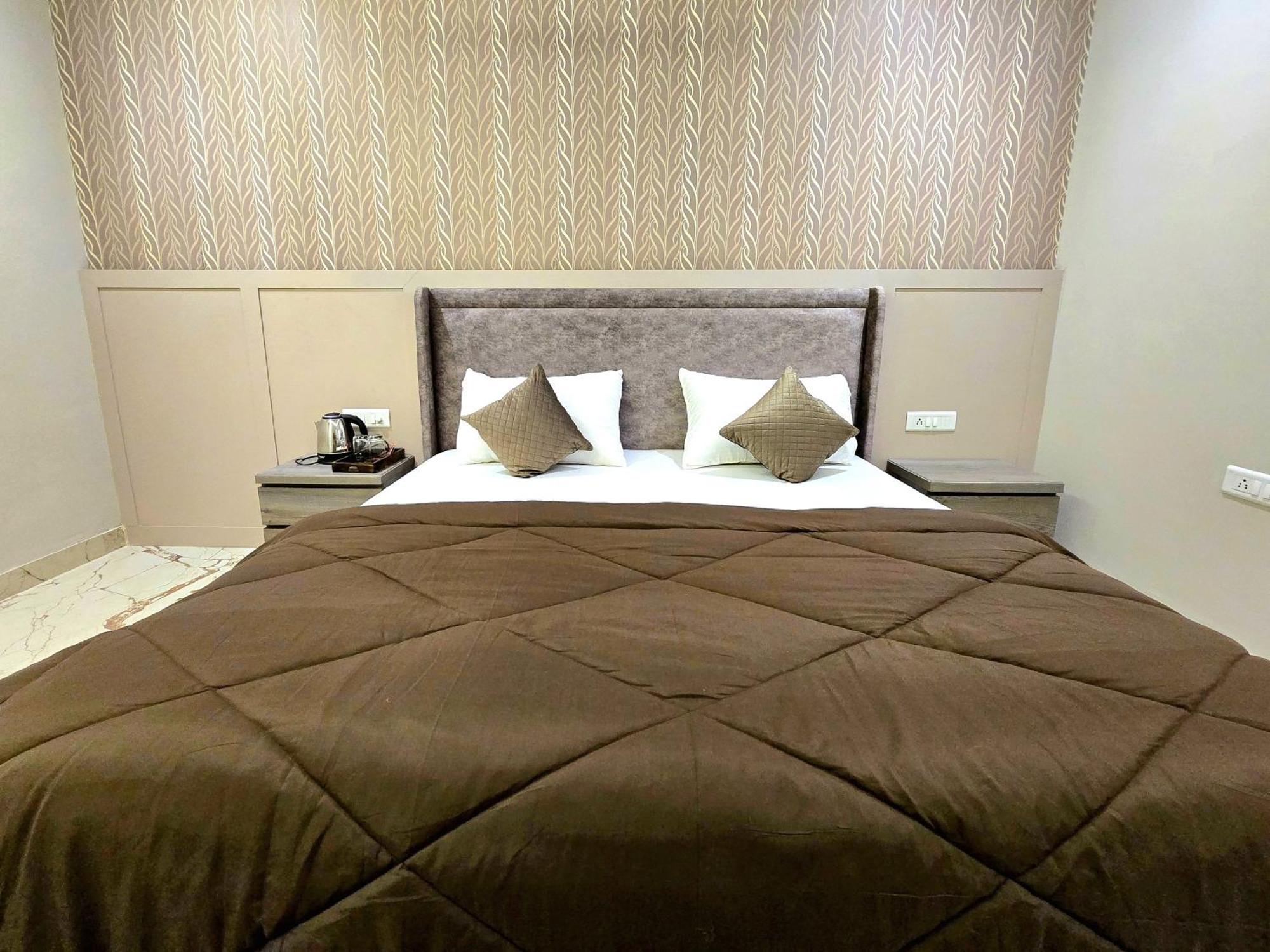 Zipcode Stay Agra  Pokoj fotografie